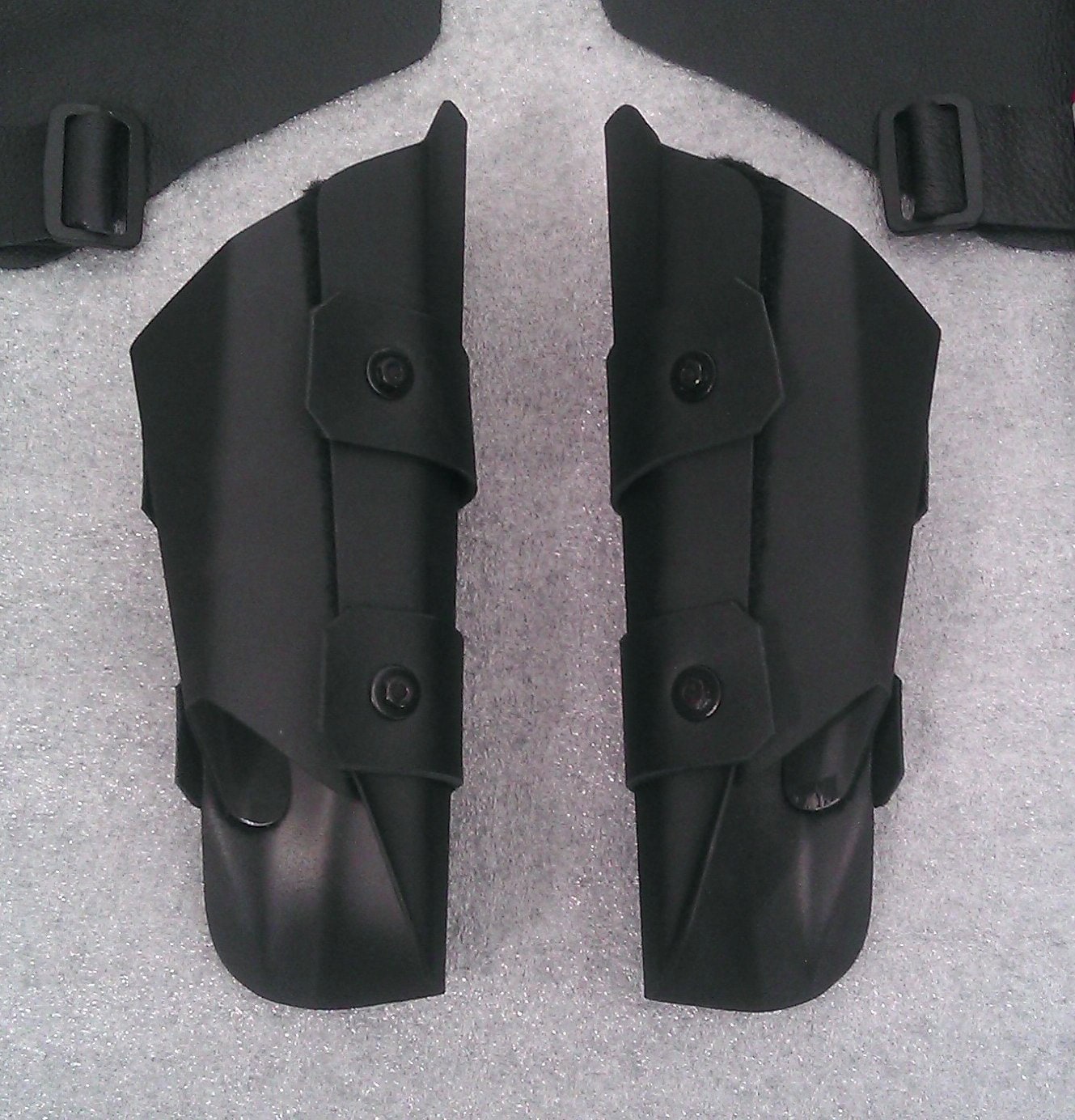 V1.0 Metal Gauntlets