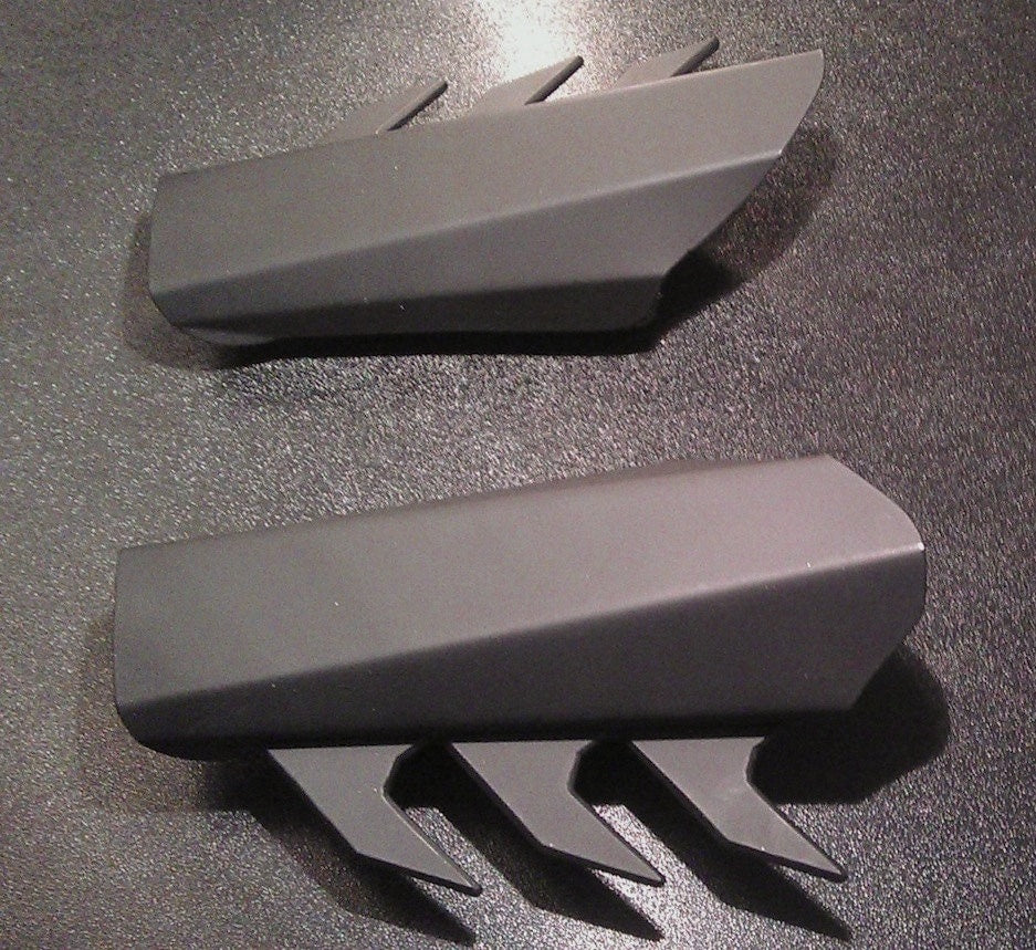 V1.0 Metal Gauntlets With Fins