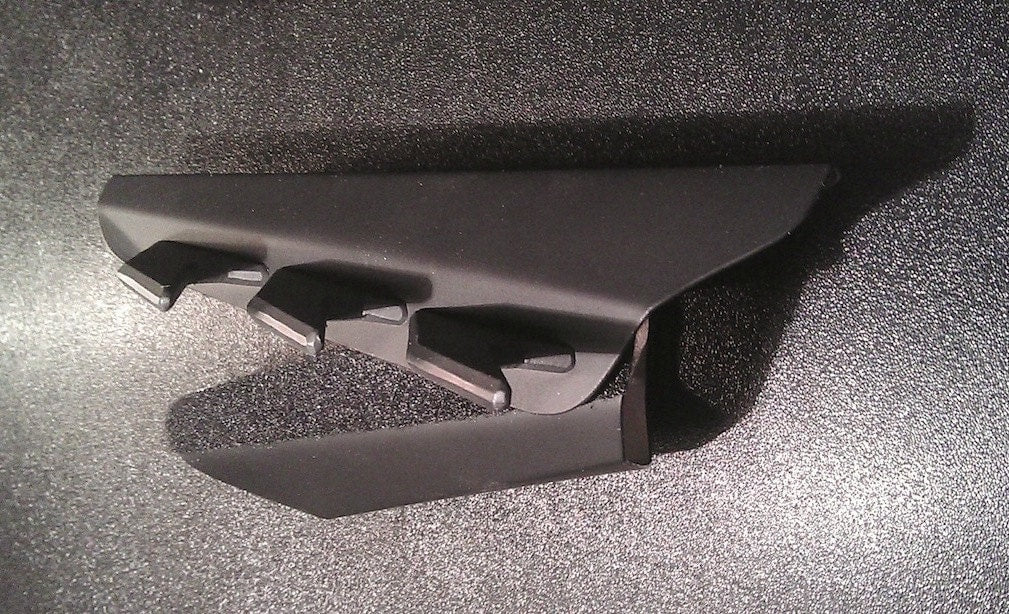 V1.0 Metal Gauntlets With Fins