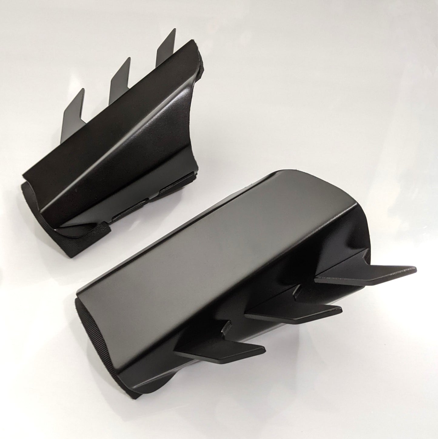 V3.0 Metal Batman Gauntlets - Martial Arts Grade