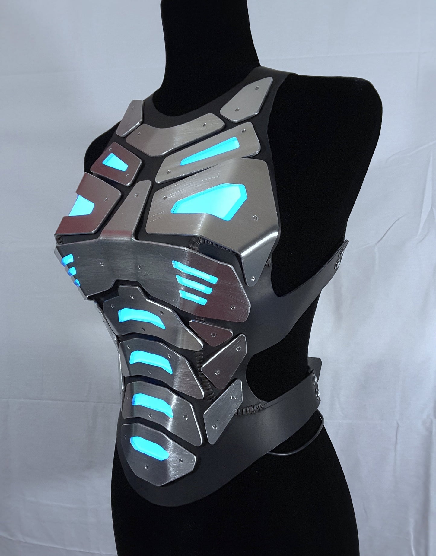 Cyber Torso Armor V1.0 - Women's