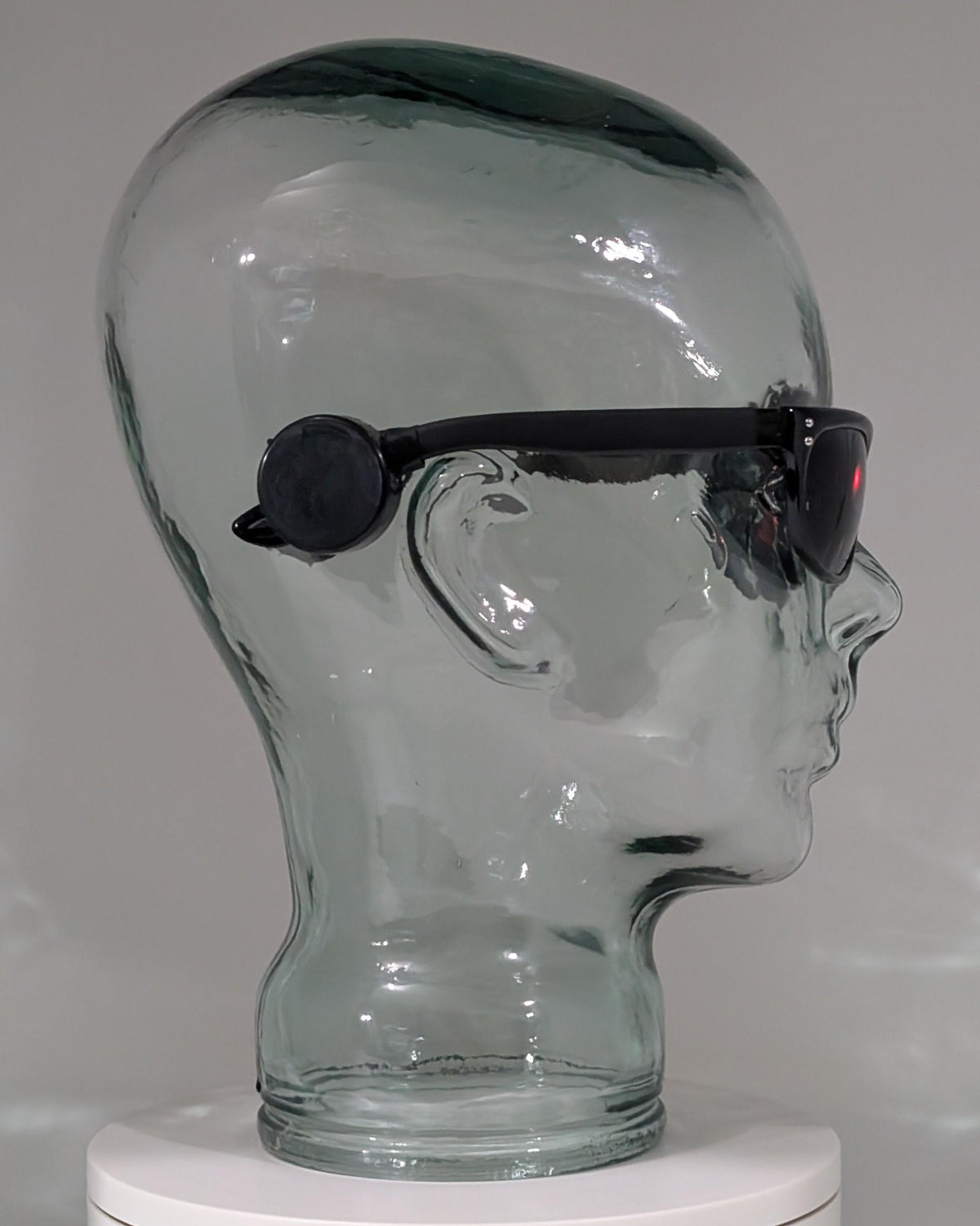 terminator sunglasses with glowing red eyes